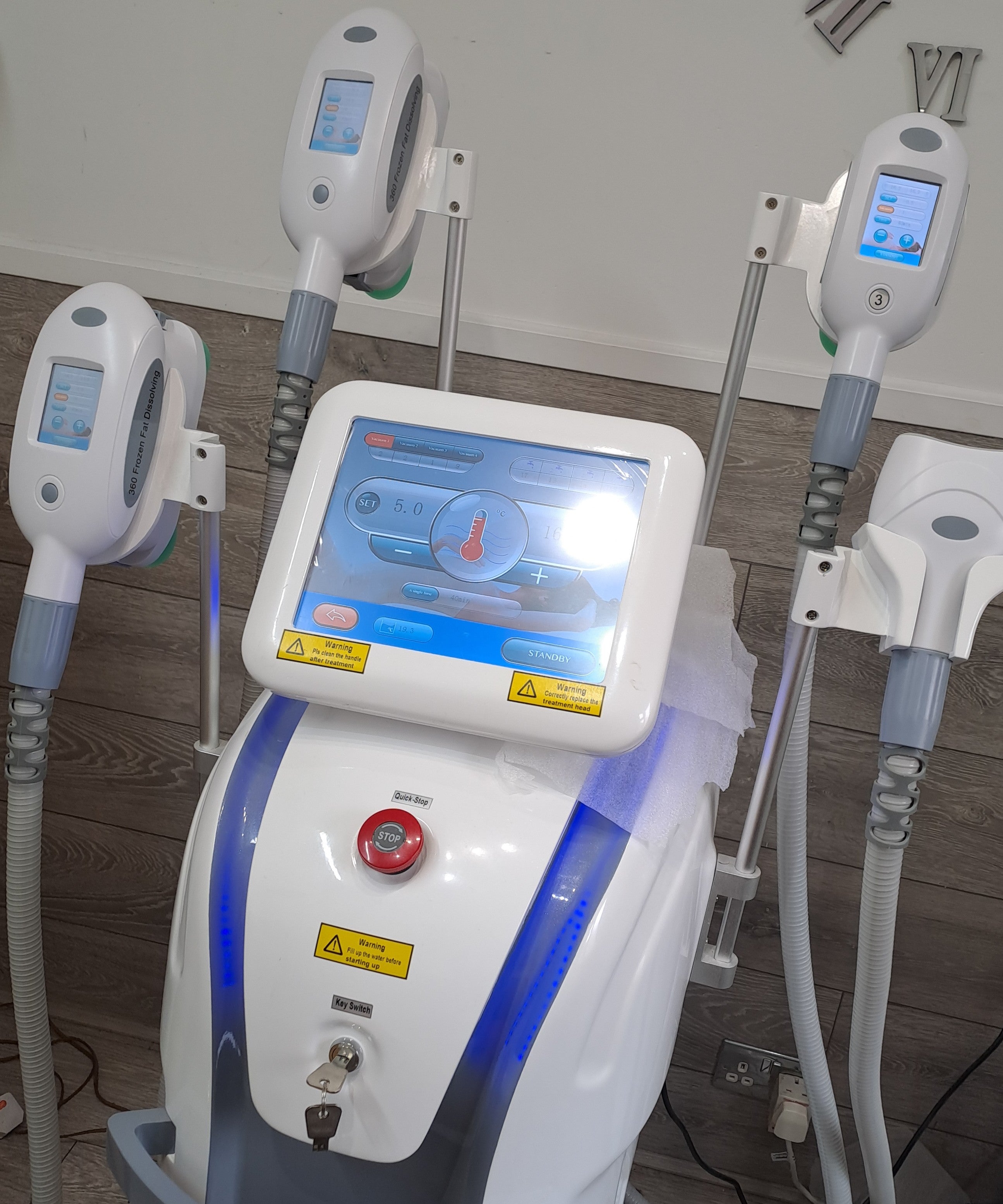 Cryolipolysis HF008