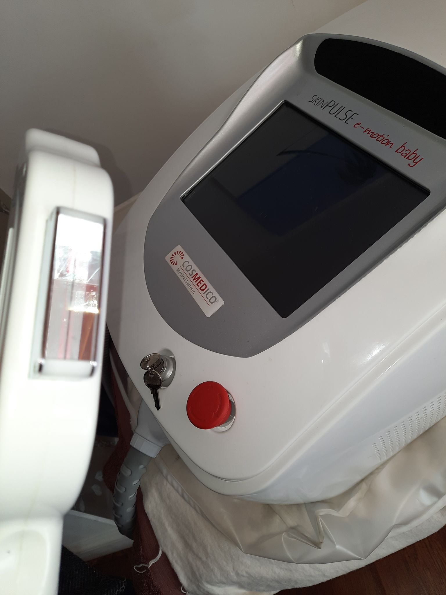 Cosmedico Medical System