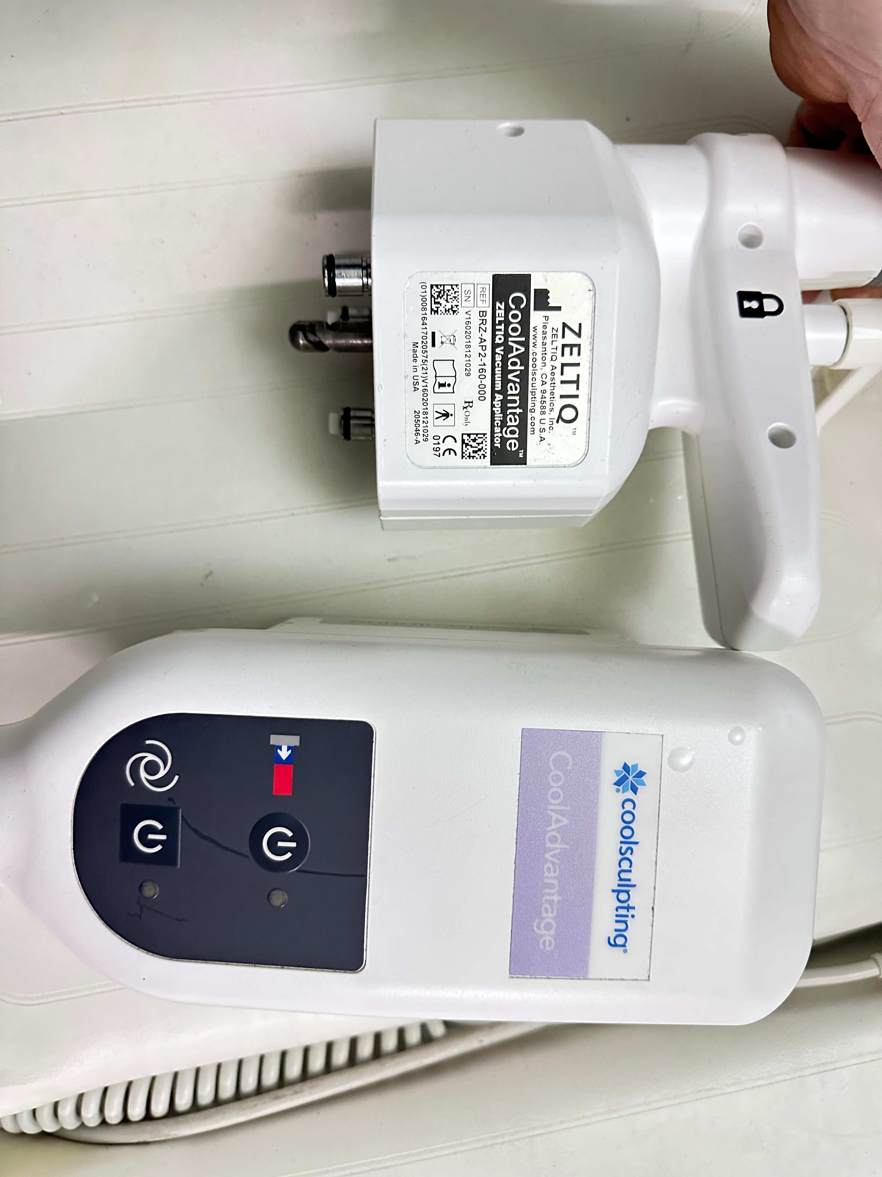 Coolsculpting fat freezing machine