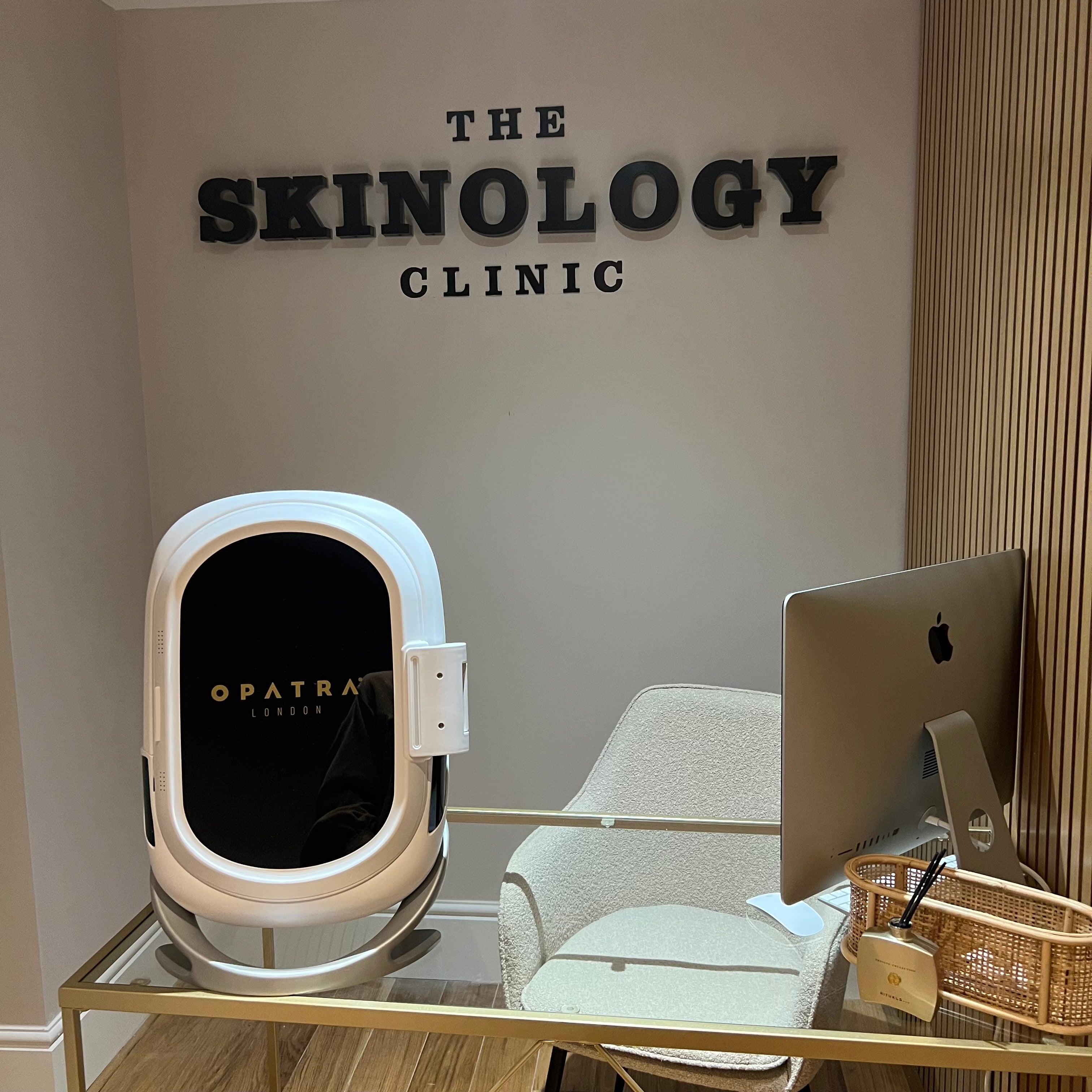 Opatra skin analyser dome