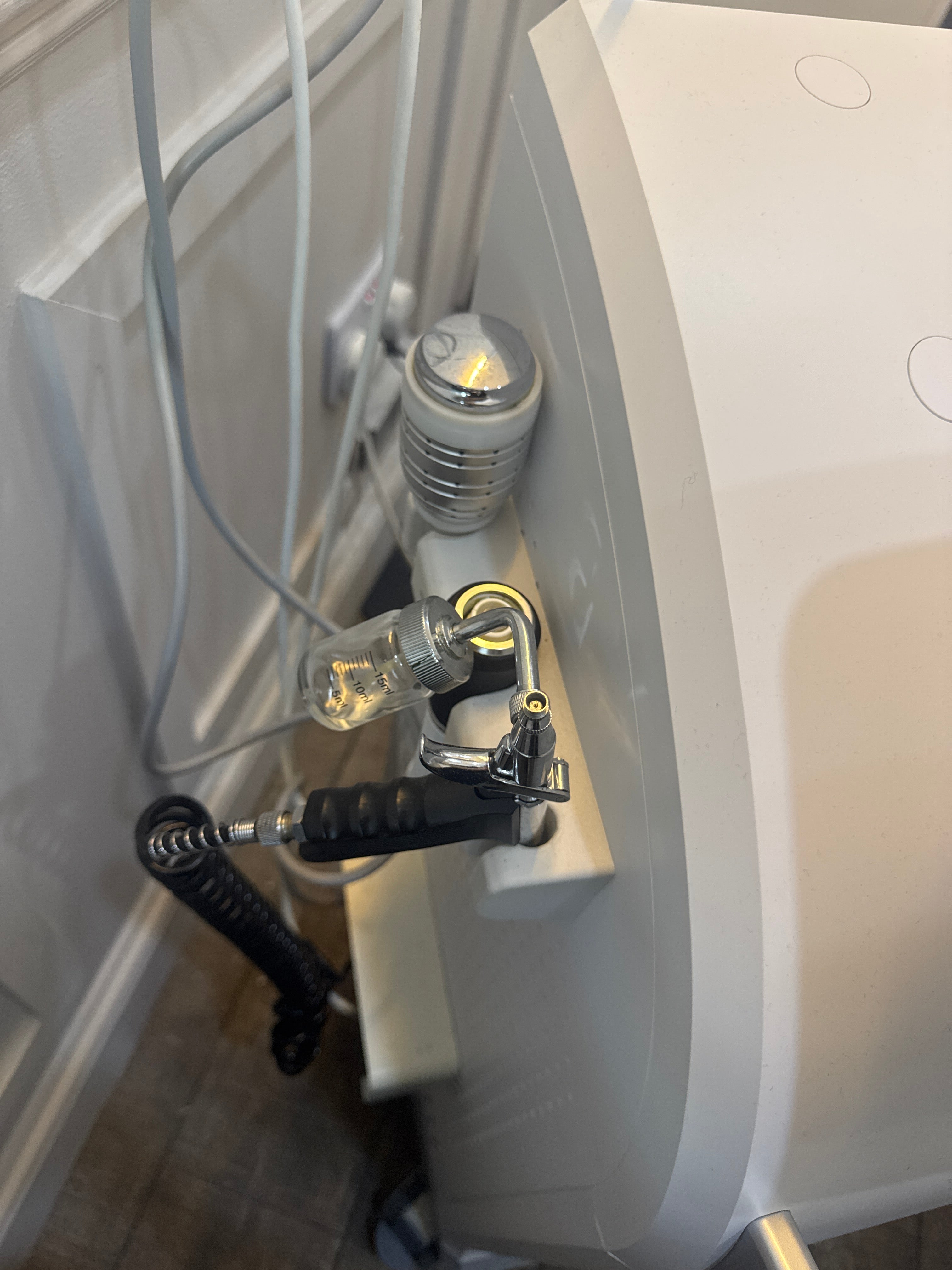 3D Aesthetics HydrO2 Facial machine