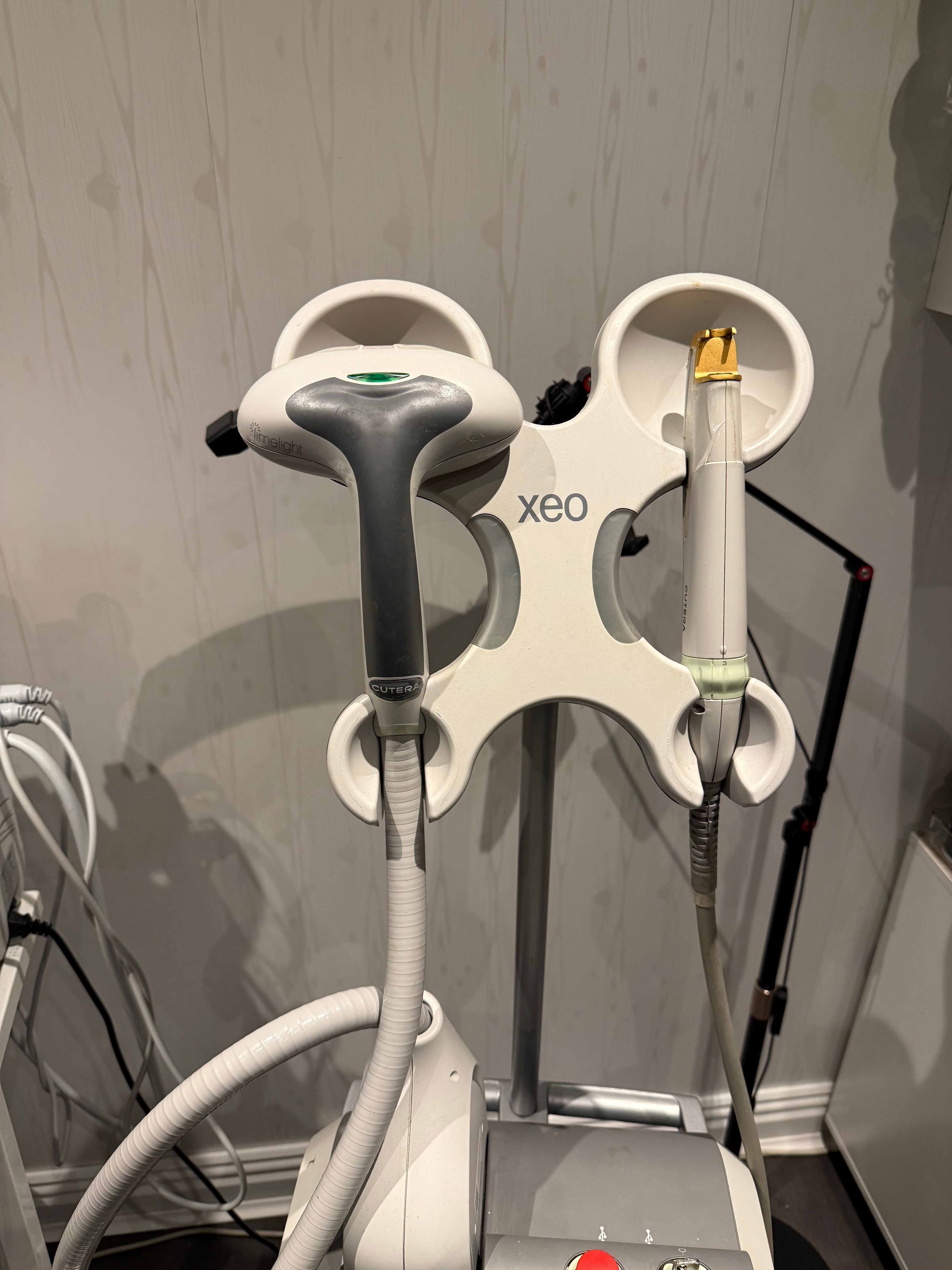 Cutera XEO with IPL and YAG laser