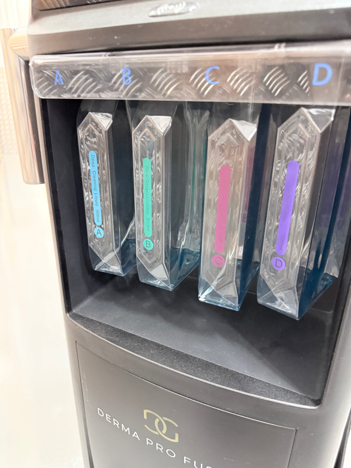 Derma pro fusion 10 in 1 facial machine