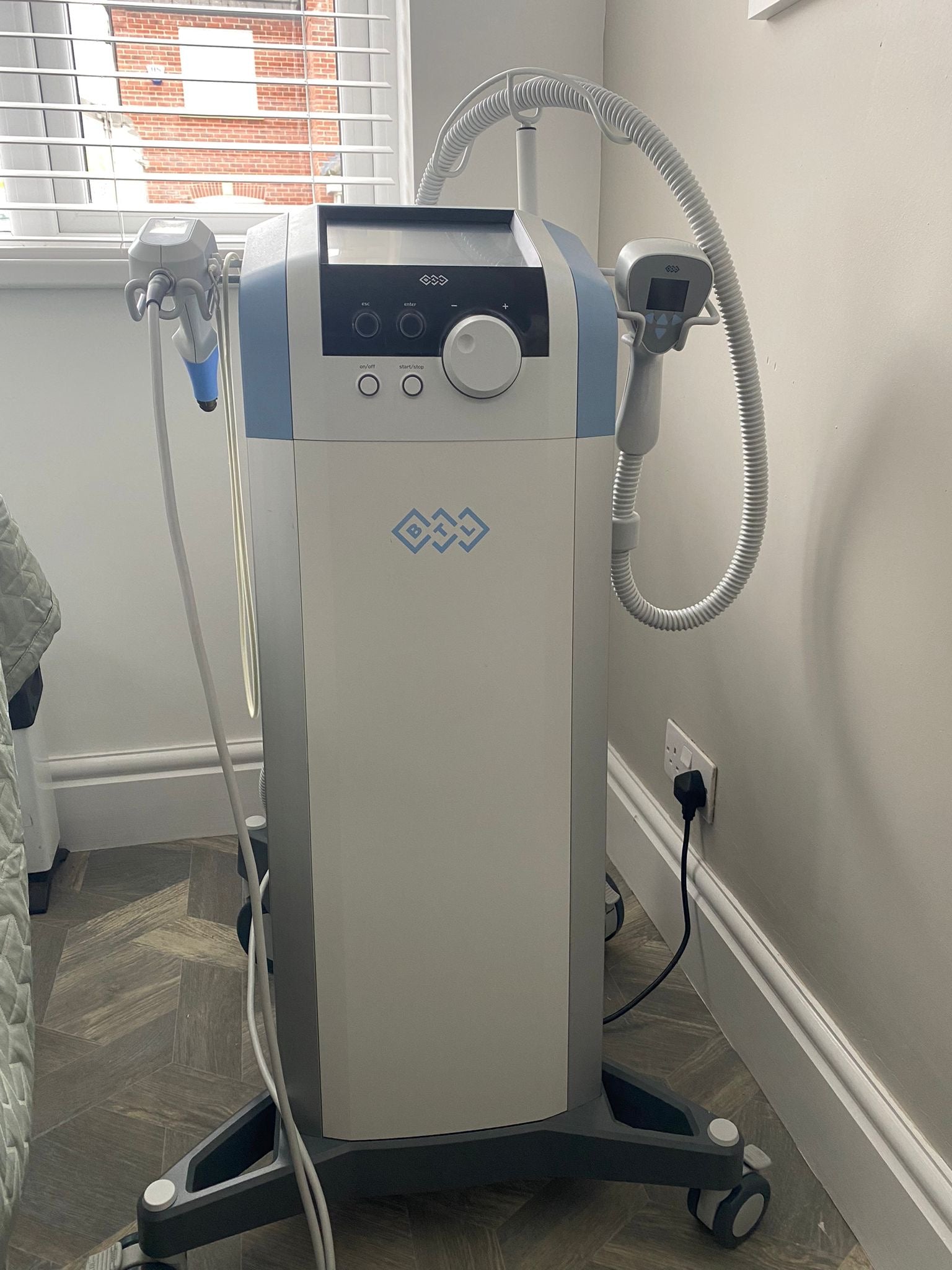 Used Beauty Machines & Devices For Sell UK | Used Aesthetic Equipment